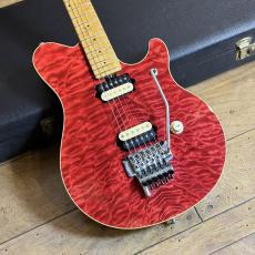 MUSIC MAN EVH Model ”No Signature” Trans Red 1995