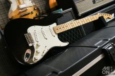 Fender American Standard Stratocaster Black 2011_2