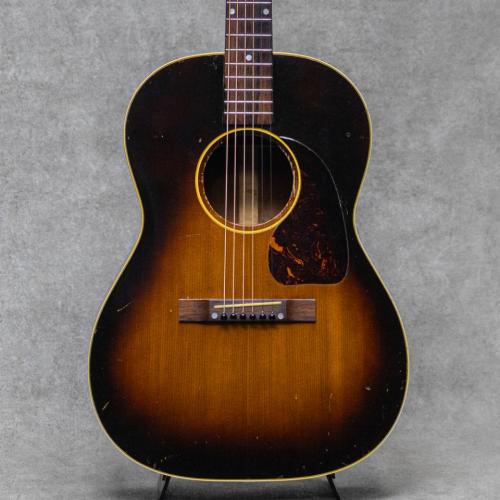 Gibson LG-2 / 1954