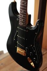 Fender Made in Japan Traditional 2025 Collection 60s Stratocaster Black Pearl_3