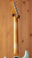 Fender Limited Edition Vintera II Road Worn '60s Stratocaster Sonic Blue_7