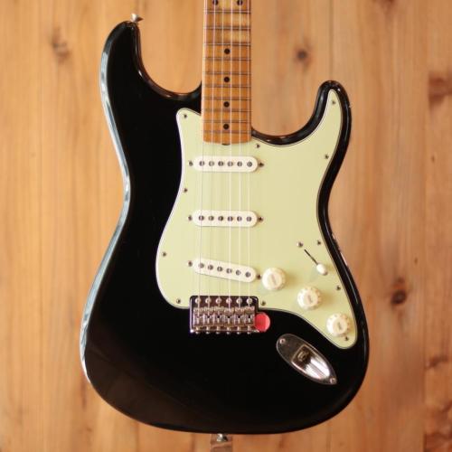 Fender Limited Edition Vintera II Road Worn '60s Stratocaster Black