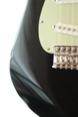 Fender Limited Edition Vintera II Road Worn '60s Stratocaster Black_8