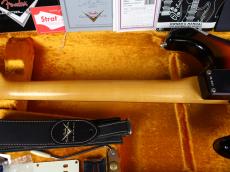 Fender Custom Shop 50th Anniversary 1964 Stratocaster Closet Classic 3-Tone Sunburst 2013_9