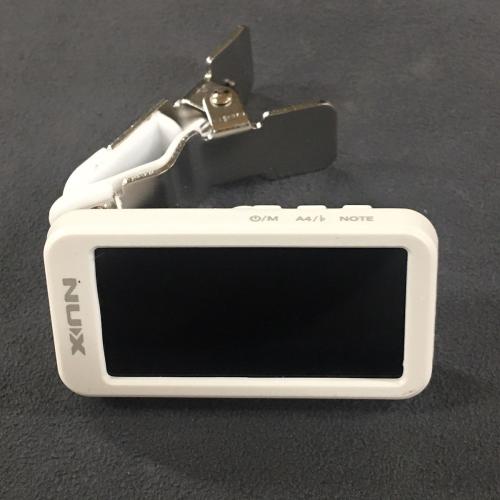 nux Nu-Tune White on white クリップチューナーNuTune