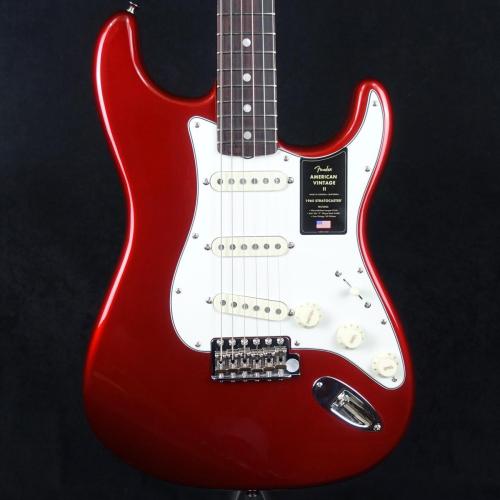 Fender American Vintage II 1965 Stratocaster Candy Apple Red