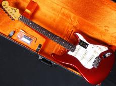 Fender American Vintage II 1965 Stratocaster Candy Apple Red_2