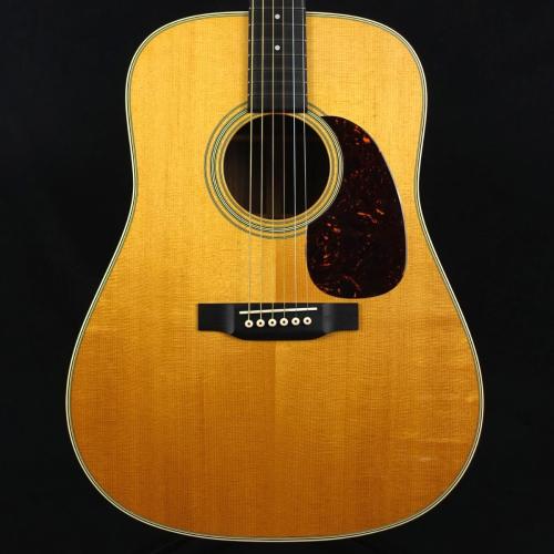 Martin D-28 Standard 2018 ★GW SALE☆