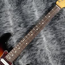 Fender FSR Made in Japan Traditional II 60s Stratocaster RW 3-Color Sunburst_3