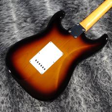 Fender FSR Made in Japan Traditional II 60s Stratocaster RW 3-Color Sunburst_5