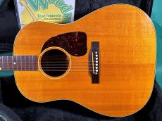 Gibson J-50_2