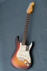 Fender American Vintage II 1961 Stratocaster 3Tone Sunburst【V2562807】【3.60kg】_2
