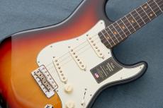 Fender American Vintage II 1961 Stratocaster 3Tone Sunburst【V2562807】【3.60kg】_3