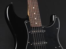 Fender Standard Stratocaster HSS Laurel Fingerboard Black Pickguard ~Black~_4