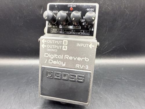 BOSS RV-3 Digital Reverb/Delay