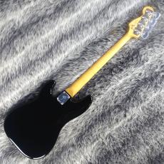 Fender Vintera III Late '60s Precision Bass, Black_5