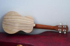 Yokoyama Guitars Soprano / YU「桐/きり」#159_6