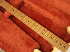 Fender USA American Vintage 57 Stratocaster Vintage White 1990_6