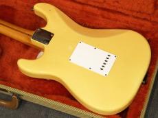 Fender USA American Vintage 57 Stratocaster Vintage White 1990_9