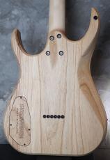 Skervesen Velociraptor 6-Strings / Trans White Top_3