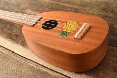 Famous Soprano FS-2PG with Pineapple_3