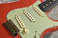 Fender Custom Shop 1963 Stratocaster Relic Aged Fiesta Red R141994【特注モデル、漆黒指板個体】_9