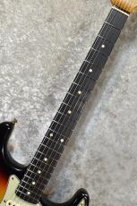 Fender Custom Shop 1963 Stratocaster Relic 3TS R141630【特注モデル、漆黒指板個体】_3