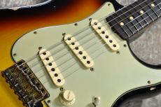 Fender Custom Shop 1963 Stratocaster Relic 3TS R141630【特注モデル、漆黒指板個体】_10