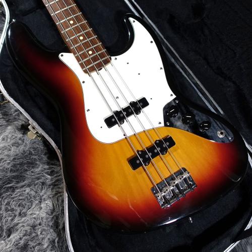 Fender American Jazz Bass 3-Color Sunburst