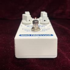 MAD PROFESSOR Snow White AutoWah_6