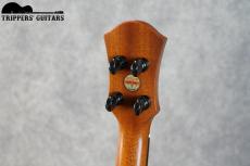 aNueNue Black Whale Tenor Ukulele (2023) ピックアップなしのBlack Whaleの中古入荷しました!_8