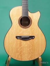 Fujii Guitars OM "Bear Claw Sitka Spruce / Houduras Rosewood"