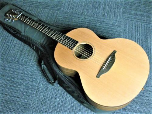 Sheeran by Lowden THE S01