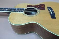 Collings SJ / Small Jumbo・Premium Sitka Spruce Top・Premium Indian Rosewood Side and Back・Schaller Gold Peg・Modern Diamond Inlay・Ebony Fingerboard and Bridge・Tortoise Color Pick guard【With Original Hard Case 】1_13