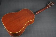 Gibson J-50_12