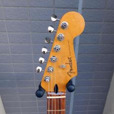 Fender 70th Anniversary Player Stratocaster_3
