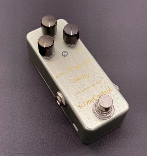 One Control sea turquoise delay