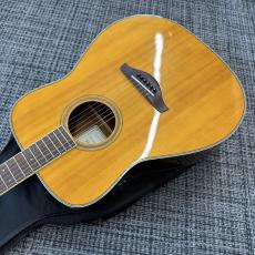 YAMAHA FG-TA_5