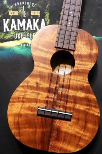Kamaka 【ギグケースプレゼント!】HF-2 #250145 【コンサート】【極杢個体】【2025年製入荷!】【池袋店在庫品】