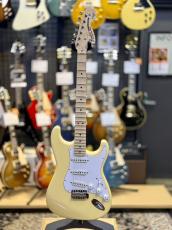 Fender Yngwie Malmsteen Stratocaster Yellow White【フェンダー】【3.52Kg】_2