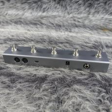 Darkglass Electronics MIDI Footswitch_5