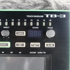 Roland TB-3_4