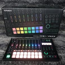 Roland MC-707