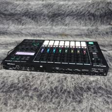 Roland MC-707_7