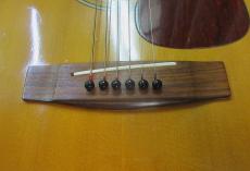 YAMAHA FG-200_4