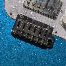 Addictone Classic Modern Stratocaster Type -Blue Sparkle-【3.67?】_5