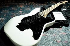 Charvel Pro-Mod Series  So-Cal Style 1 HH FR M_8