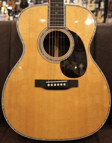 Martin 【中古ご委託品】000-42 Standard '23年製