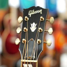 Gibson Murphy LAB SouthernJumbo OriginalLight Aged_5