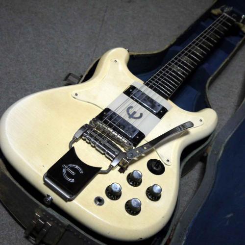 Epiphone Crestwood Custom Polaris White  クレストウッド カスタム 1962年製です